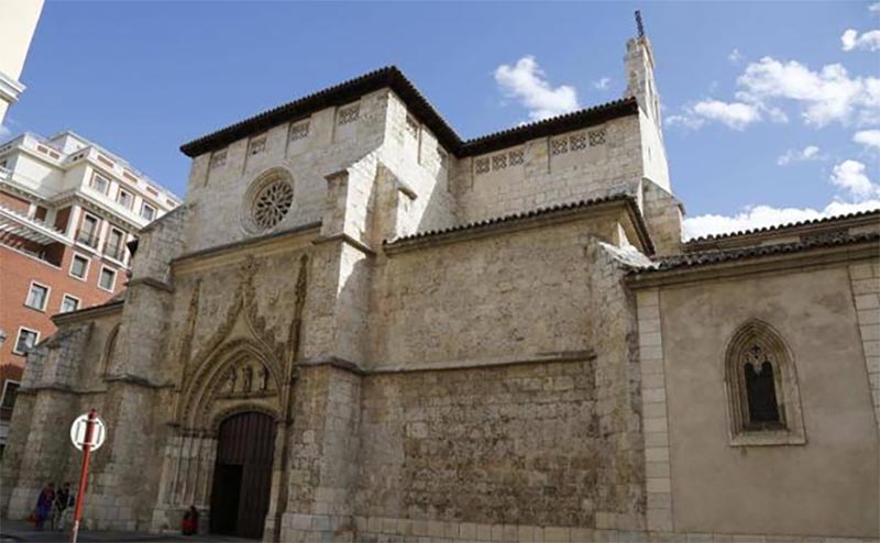 Una monja retiene a una mujer que quería robar en el convento de las Clarisas de Palencia